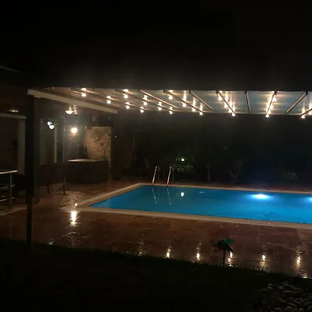 Villa Exluce At Bosphorus View ,